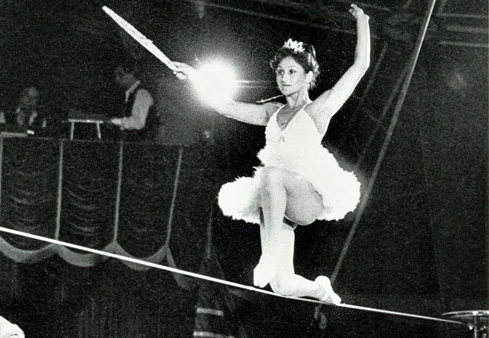 Carmen Lupascu på linan.